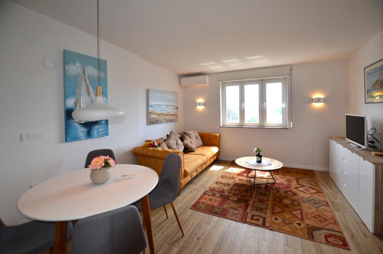Sarah Apartment Rovinj Luaran gambar